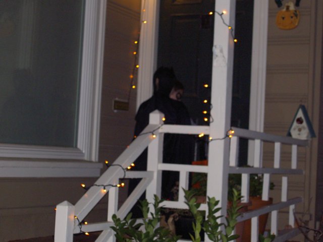 trickortreatingonourblock.jpg