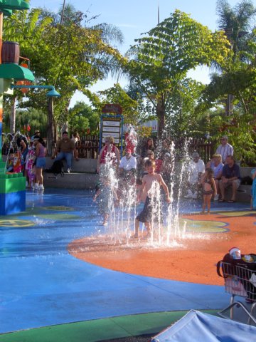 declaninthefountain.jpg
