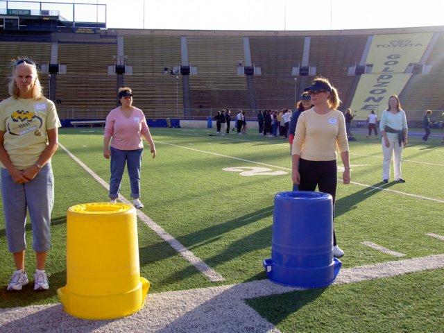 blockingthecans.jpg